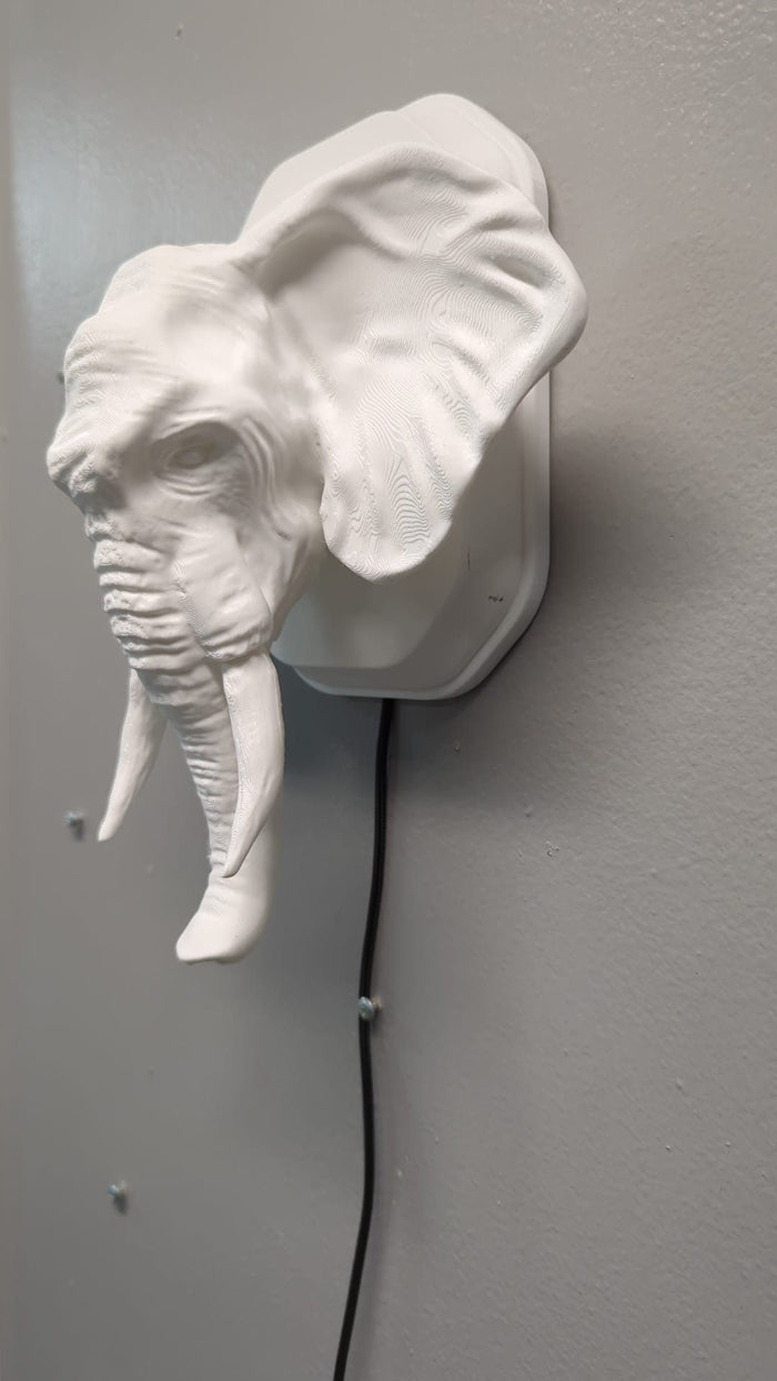 Elephant Head Wall Trophy Lamp – 3D Printed LED Wildlife Decor