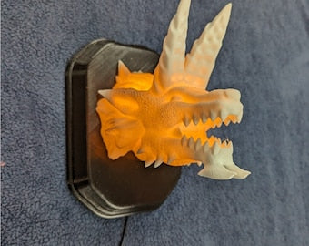 Monster Hunter Zinogre Inspired Wall Trophy Lamp – 3D Printed LED Gaming Decor