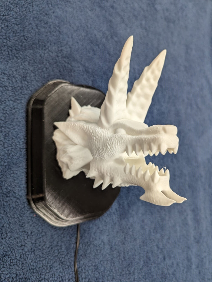 Monster Hunter Zinogre Inspired Wall Trophy Lamp – 3D Printed LED Gaming Decor