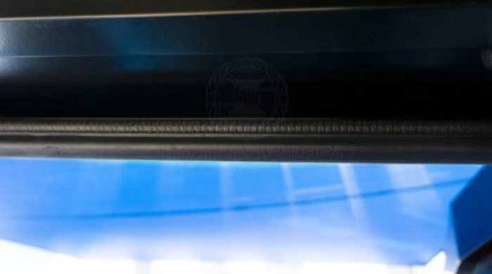 RELAXN EDGE TRIM - EPDM - STEEL INSERT WITH SEAL