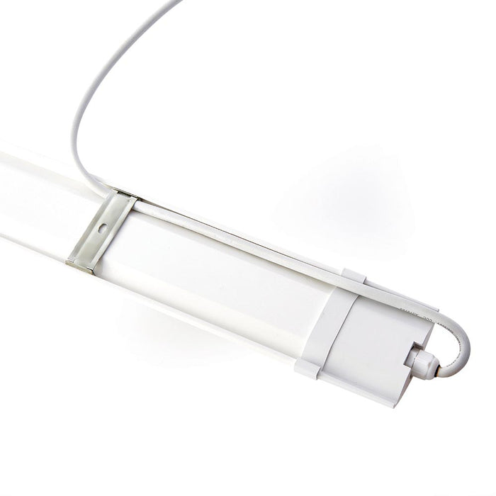 Saxby 99816 Reeve 2 2FT IP65 18W daylight white