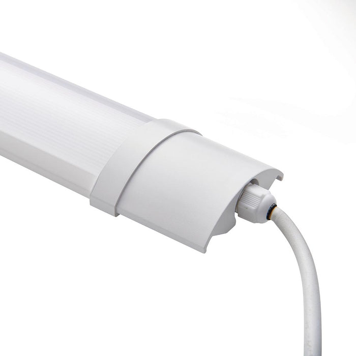 Saxby 99816 Reeve 2 2FT IP65 18W daylight white